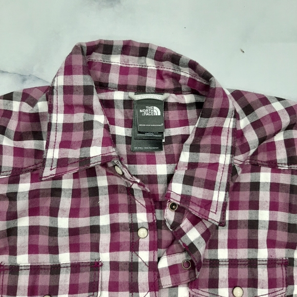 The North Face Purple Plaid Button Up Shirt - Picture 2 of 6
